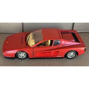 Bburago Ferrari Testarossa 1984 1:24 Red Diecast Model Car Made in Italy